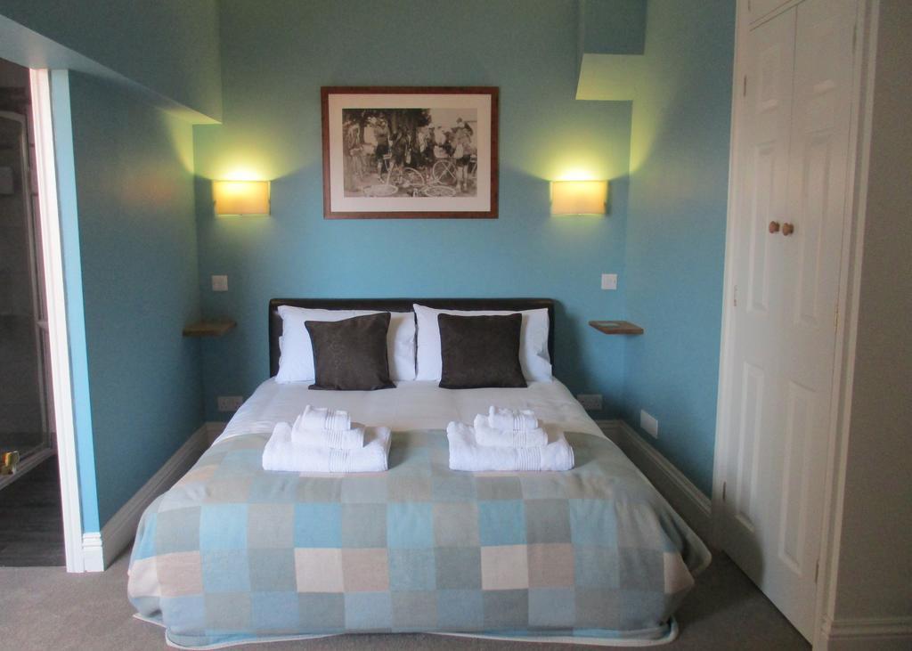 Corra Lynn Bed and Breakfast Whitby Exterior foto